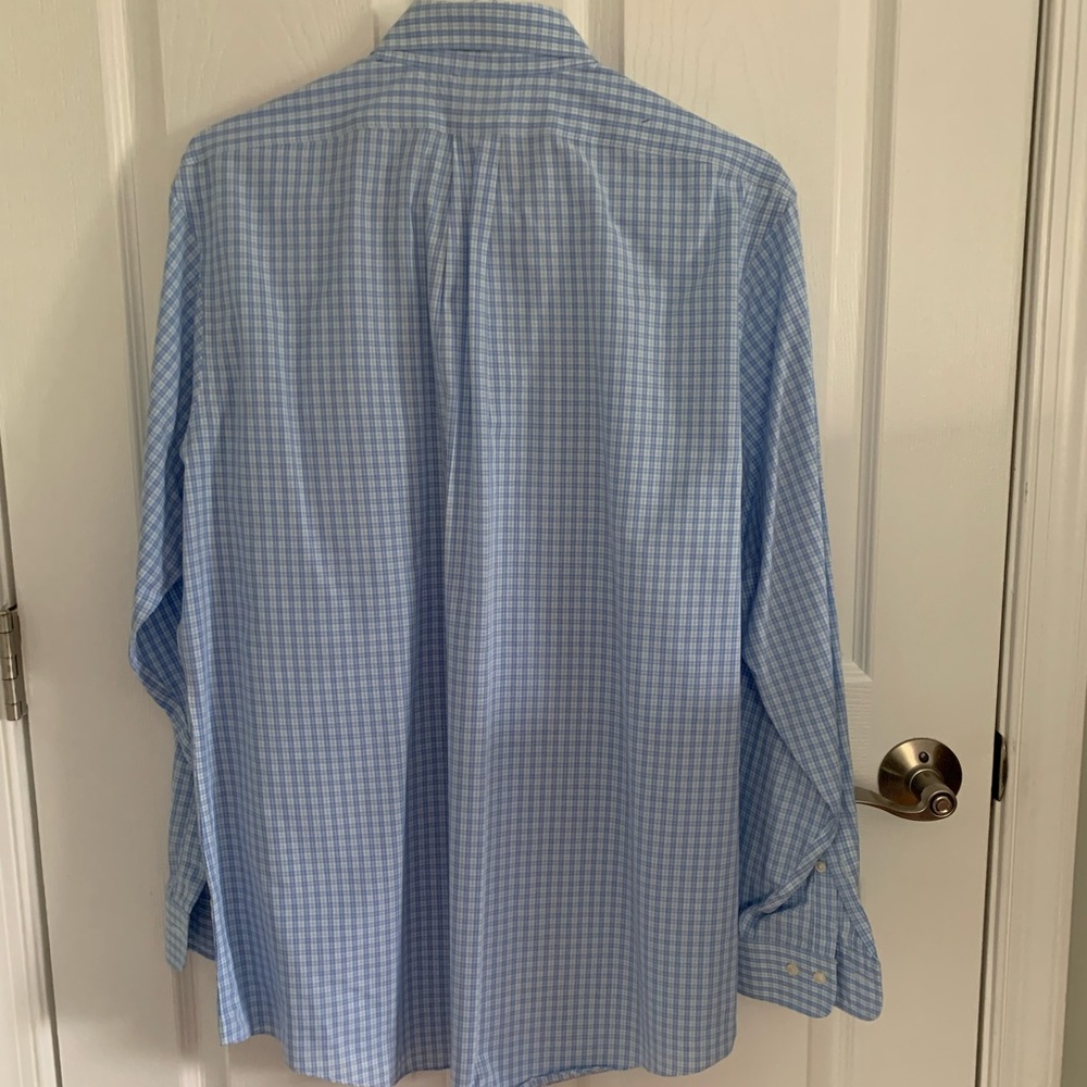 Mens Regent Brooks Brothers fit blue plaid shirt. - Picture 3 of 3